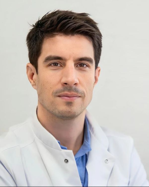 Docteur Geoffrey Ginot, chirurgien de l'épaule